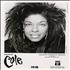 Natalie Cole Signed Photograph photograph UK NCOPHSI258324