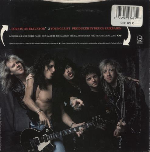 Aerosmith Love In An Elevator 7" vinyl single (7 inch record / 45) UK AER07LO679497