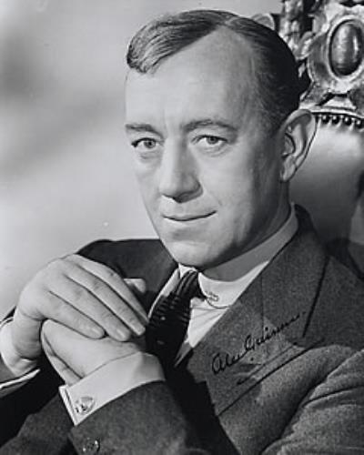 Alec Guinness Autographed Photograph photograph UK AG2PHAU259677