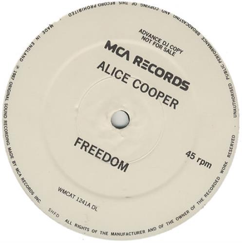 Alice Cooper Freedom 12" vinyl single (12 inch record / Maxi-single) UK COO12FR20809