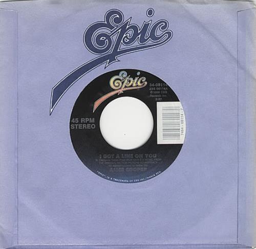 Alice Cooper I Got A Line On You 7" vinyl single (7 inch record / 45) US COO07IG390027