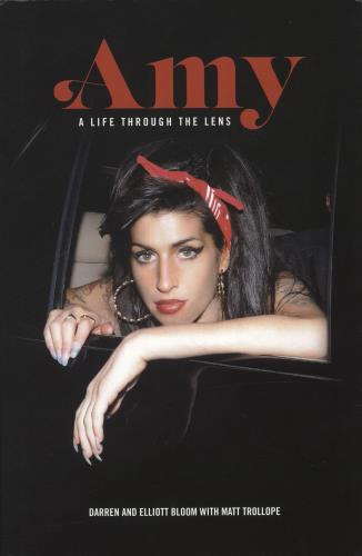 Amy Winehouse Amy: A Life Through A Lens book UK AWEBKAM692868