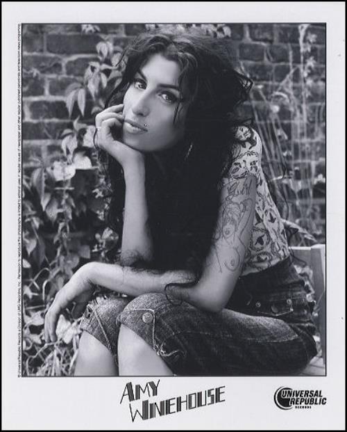 Amy Winehouse Back To Black media press pack US AWEPPBA437246