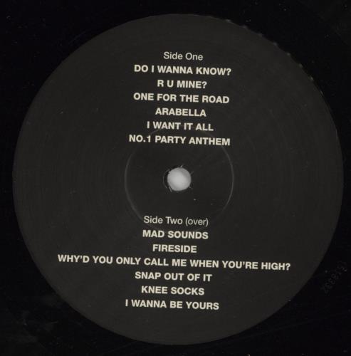 Arctic Monkeys AM vinyl LP album (LP record) UK MEOLPAM864869