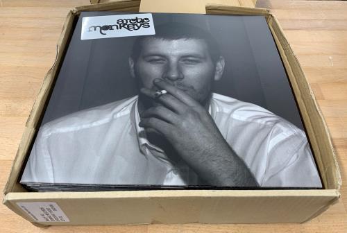 Arctic Monkeys Whatever People Say I Am, That's What I'm Not - 1st vinyl LP album (LP record) UK MEOLPWH347308