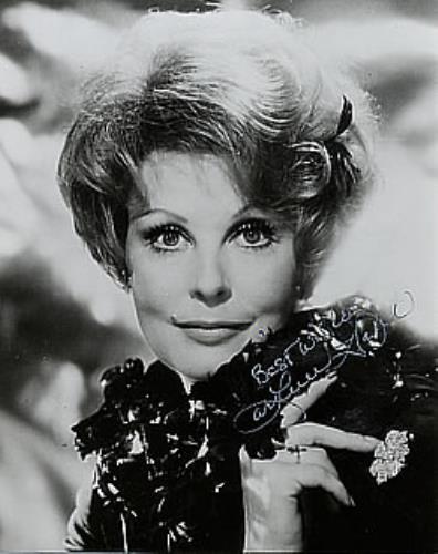Arlene Dahl Autographed Portrait Photograph photograph UK AD4PHAU268985