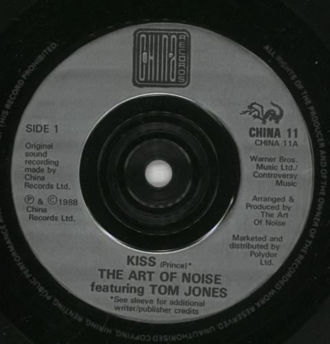 Art Of Noise Kiss 7" vinyl single (7 inch record / 45) UK AON07KI102522