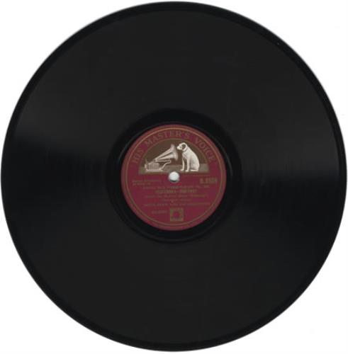 Artie Shaw Yesterday 78rpm shellac record UK AS-78YE396411