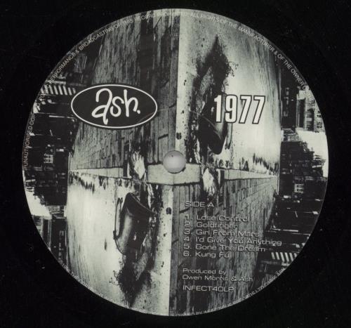 Ash 1977 - Nineteen Seventy Seven - Hype-sticker - EX vinyl LP album (LP record) UK A-SLPNI405372