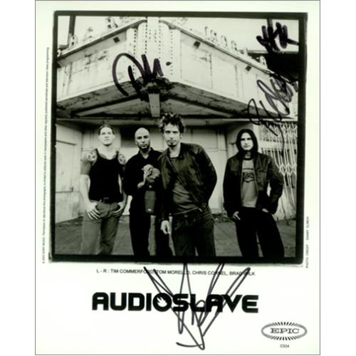 Audioslave Signed Photograph photograph US AUVPHSI426904