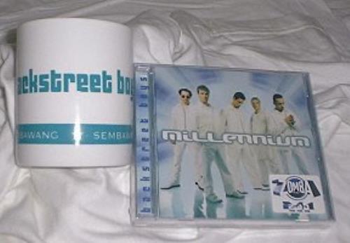 Backstreet Boys Millenium + mug 2 CD album set (Double CD) Singapore BKB2CMI158746
