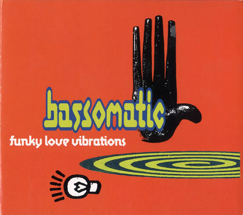 Bassomatic Funky Love Vibrations CD single (CD5 / 5") UK SSCC5FU209910