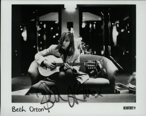 Beth Orton Autographed Publicity Photograph photograph UK BETPHAU603290