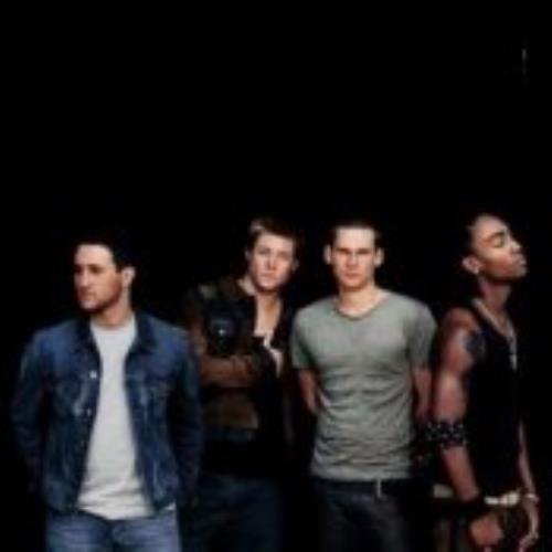 Blue (00s) One Love Live DVD UK LUBDDON239268