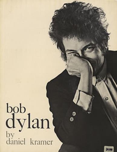 Bob Dylan Bob Dylan book US DYLBKBO317750
