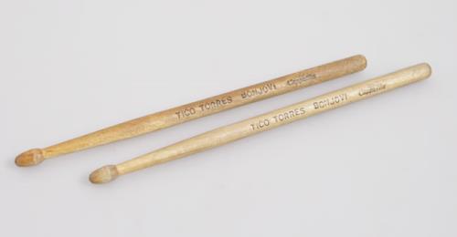 Bon Jovi Mini Replica Drumsticks memorabilia US BONMMMI540871