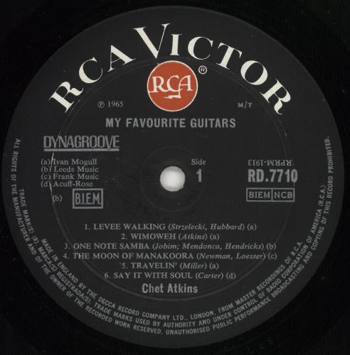 Chet Atkins My Favourite Guitars vinyl LP album (LP record) UK CA7LPMY363344