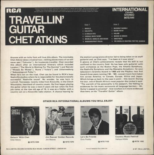 Chet Atkins Travellin' Guitar vinyl LP album (LP record) UK CA7LPTR395152