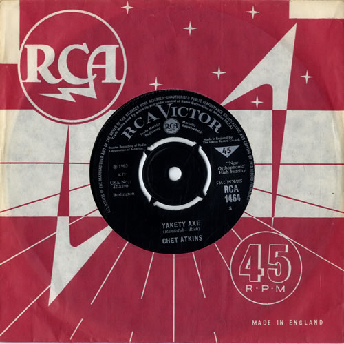 Chet Atkins Yakety Axe 7" vinyl single (7 inch record / 45) UK CA707YA615236