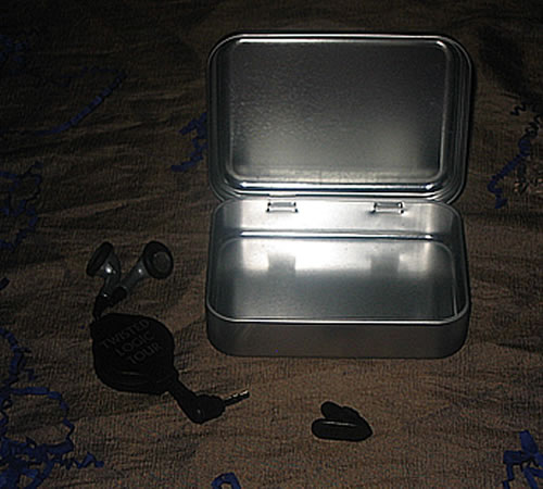 Coldplay Twisted Logic Tour - earphones memorabilia US DPYMMTW346664