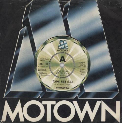 Commodores Flying High 7" vinyl single (7 inch record / 45) UK CMM07FL791703