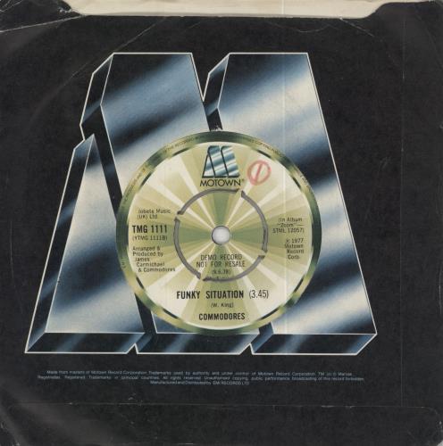 Commodores Flying High 7" vinyl single (7 inch record / 45) UK CMM07FL791703