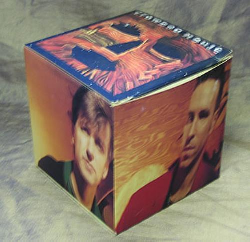 Crowded House Woodface display US CRDDIWO347457
