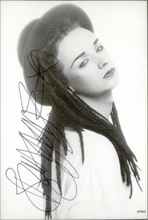 Culture Club Multicultural Club Newsletters + Signed Postcard memorabilia UK CULMMMU524733
