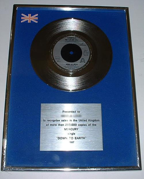 Curiosity Killed The Cat Down To Earth - Silver award disc UK CATAWDO91457