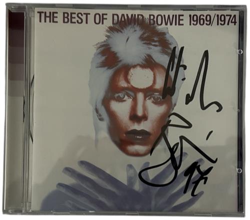 David Bowie The Best Of David Bowie 1969/1974 - Autographed CD album (CDLP) UK BOWCDTH875187