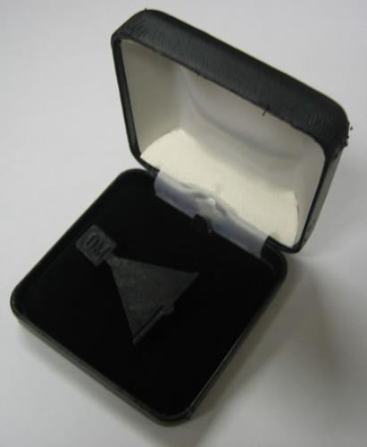 Depeche Mode Boxed DM Pin Badge memorabilia UK DEPMMBO406432