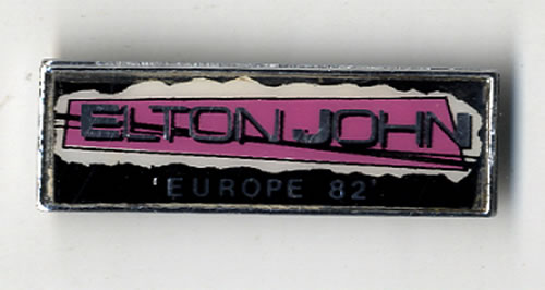 Elton John Europe '82 badge UK JOHBGEU557726