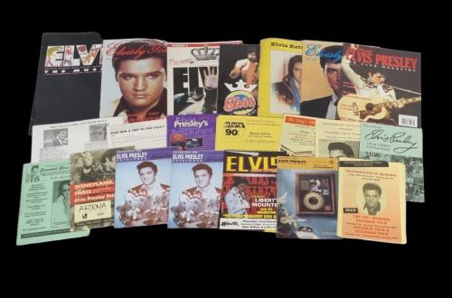 Elvis Presley Lot of Elvis Magazines, merchandise, flyers, fan mags fanzine UK ELVFALO302155