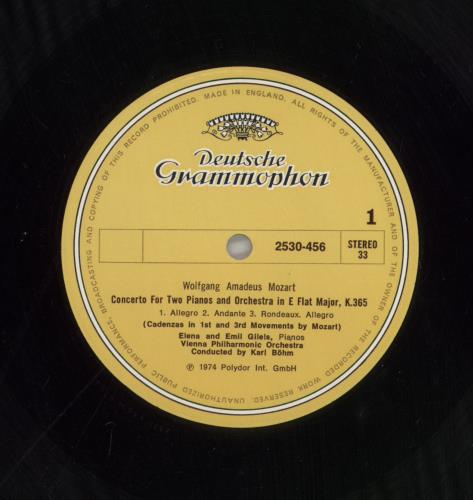 Emil Gilels Mozart: Klavierkonzert B-dur KV 595 / Konzert F�r Zwei Klaviere Es-dur KV 365 vinyl LP album (LP record) UK HYJLPMO861936