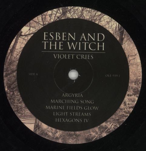 Esben And The Witch Violet Cries vinyl LP album (LP record) UK EUBLPVI867354