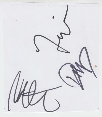Foo Fighters Autographs memorabilia UK FOOMMAU717026