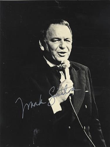 Frank Sinatra Autographed Photograph photograph UK FRSPHAU327060