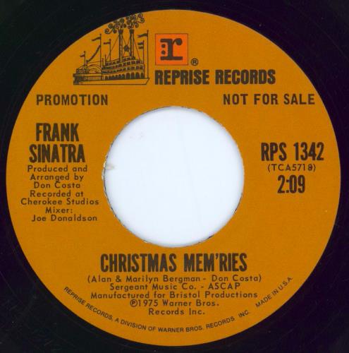 Frank Sinatra Christmas Mem'ries 7" vinyl single (7 inch record / 45) US FRS07CH774607