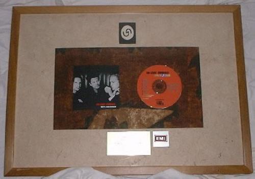 Fun Lovin Criminals 100% Colombian award disc New Zealand FLCAWCO186067