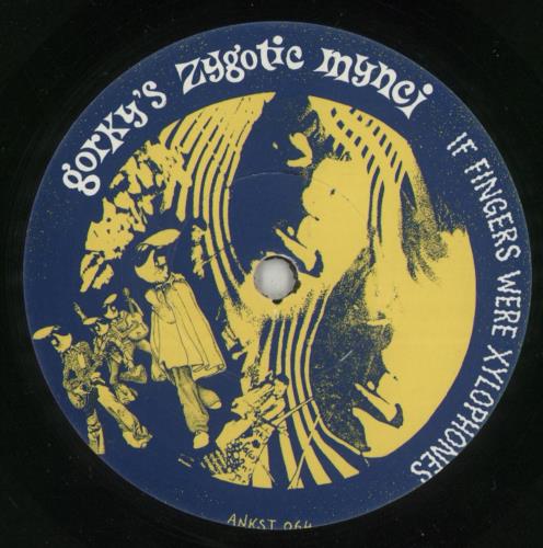 Gorky's Zygotic Mynci Moon Beats Yellow 7" vinyl single (7 inch record / 45) UK GZM07MO356404
