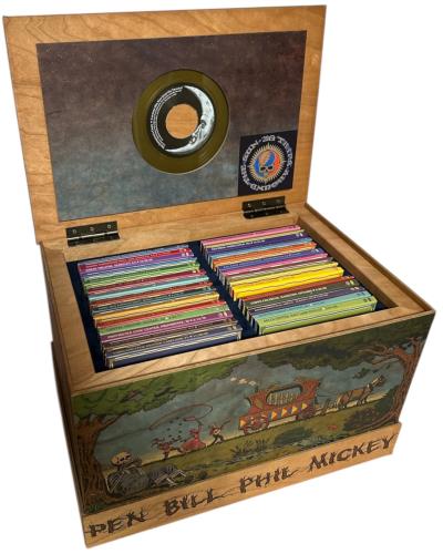 Grateful Dead 30 Trips Around The Sun CD Album Box Set US GRDDXTR859662