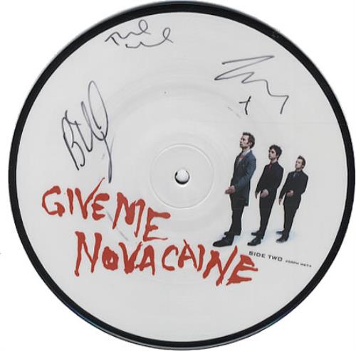 Green Day Wake Me Up When September Ends - Fully Autographed! 7" vinyl picture disc (7 inch picture disc single) UK GRN7PWA332451