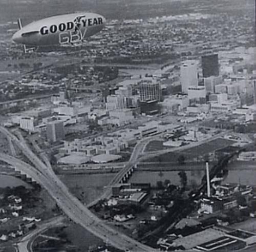 Guided By Voices Crying Your Knife Away CD album (CDLP) US GBVCDCR329615