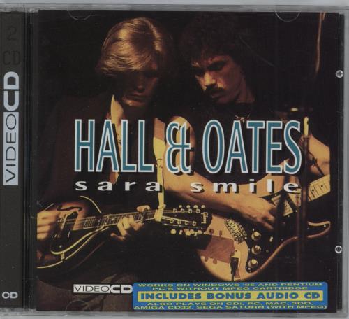 Hall & Oates Sara Smile 2 CD album set (Double CD) UK HNO2CSA788621