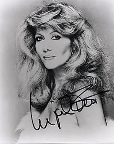 Ingrid Pitt Autographed Portrait Photograph photograph UK IP2PHAU260059