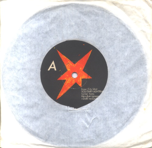 Inner City Unit Solitary Ashtray + Lyric Insert 7" vinyl single (7 inch record / 45) UK ICU07SO623987