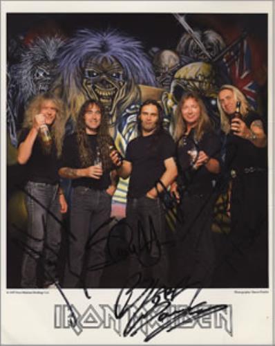 Iron Maiden Fully Autographed Colour Photograph photograph UK IROPHFU358654