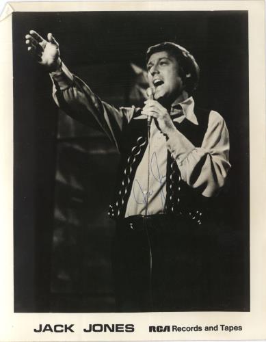 Jack Jones RCA News - Autographed media press pack UK JJEPPRC814778