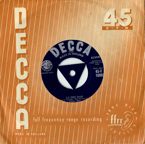 Jackie Dennis La Dee Dah - Tri-centre 7" vinyl single (7 inch record / 45) UK J8D07LA553313