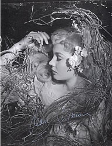 Jean Simmons Hamlet - Autographed memorabilia UK JS5MMHA268890